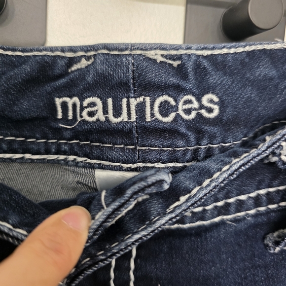 Maurices Blue Boot Cut Jeans with Contrast Stitching Size 11/12 - Picture 7 of 11